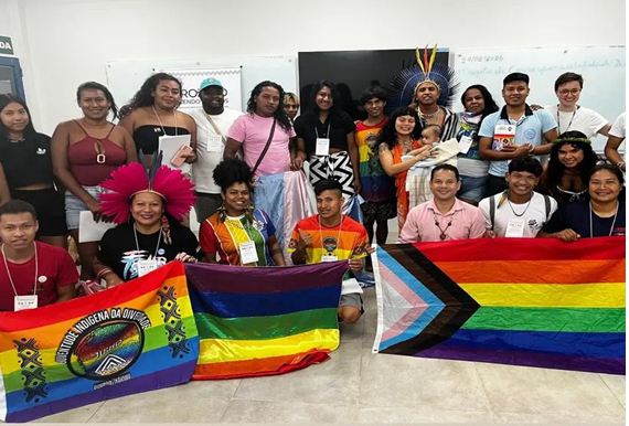 Tecendo Direitos: Construindo uma Estratégia Nacional para Indígenas LGBTQIA+. Etapa Centro-Oeste. Foto: Niotxaru Pataxó e
Ramona Jucá.