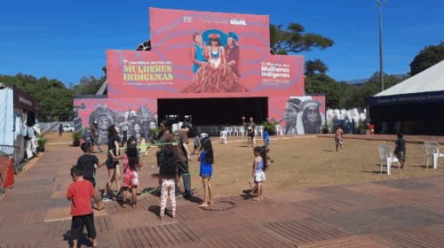 IV marcha mulheres indígenas.